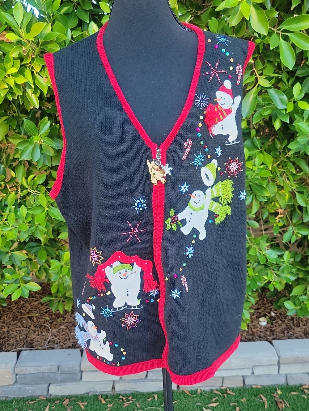 Vintage White Stag Snowman Black Vest with Red Trim And Sequin